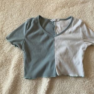 SHEIN Girls Youth Blue/White short sleeve lettuce trim ribbed crop top  US 10Y